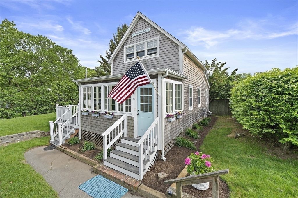 323 N Main St  Cohasset MA 02025 photo
