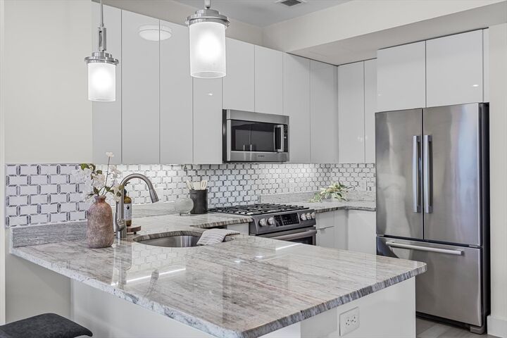 Property Photo: 121 Portland Street 601 MA 02114