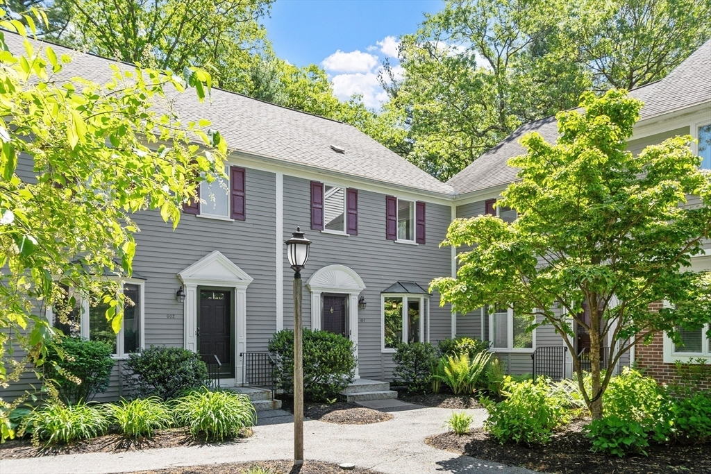 Property Photo:  603 Foxwood Cir 603  MA 01960 