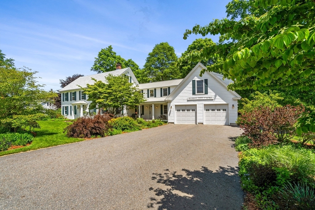 Property Photo: 84 Holman St MA 01545