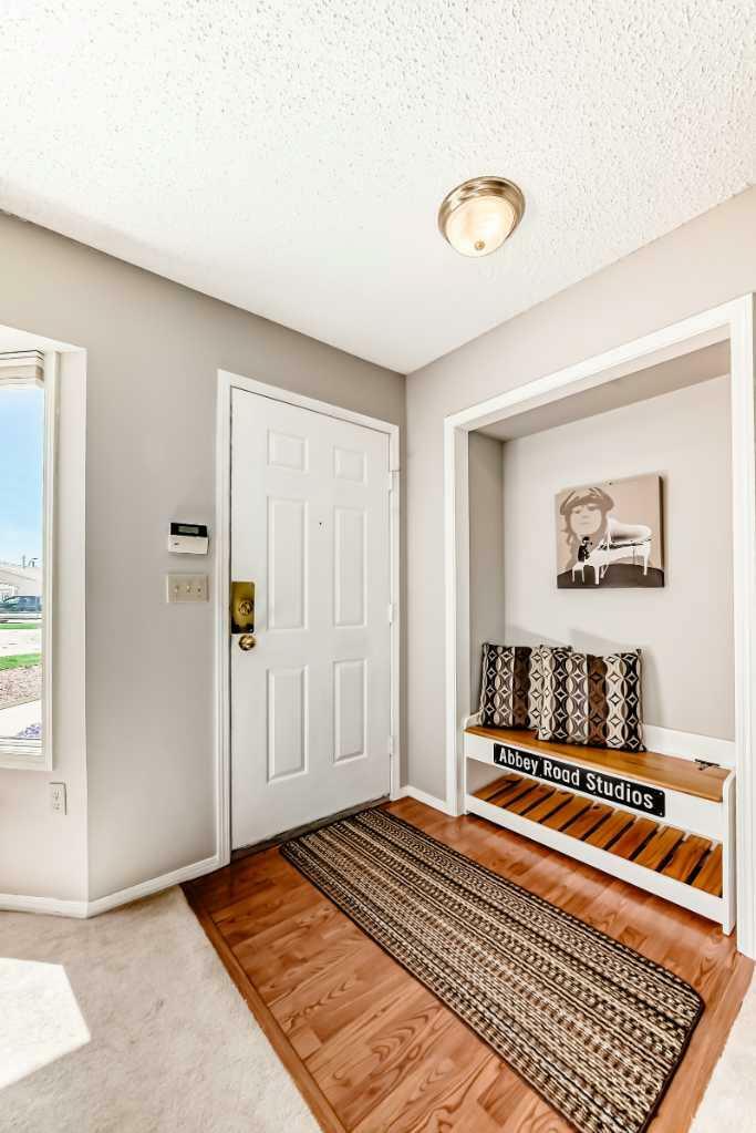 Property Photo: 32 Ramsey Close AB T4P 3K1