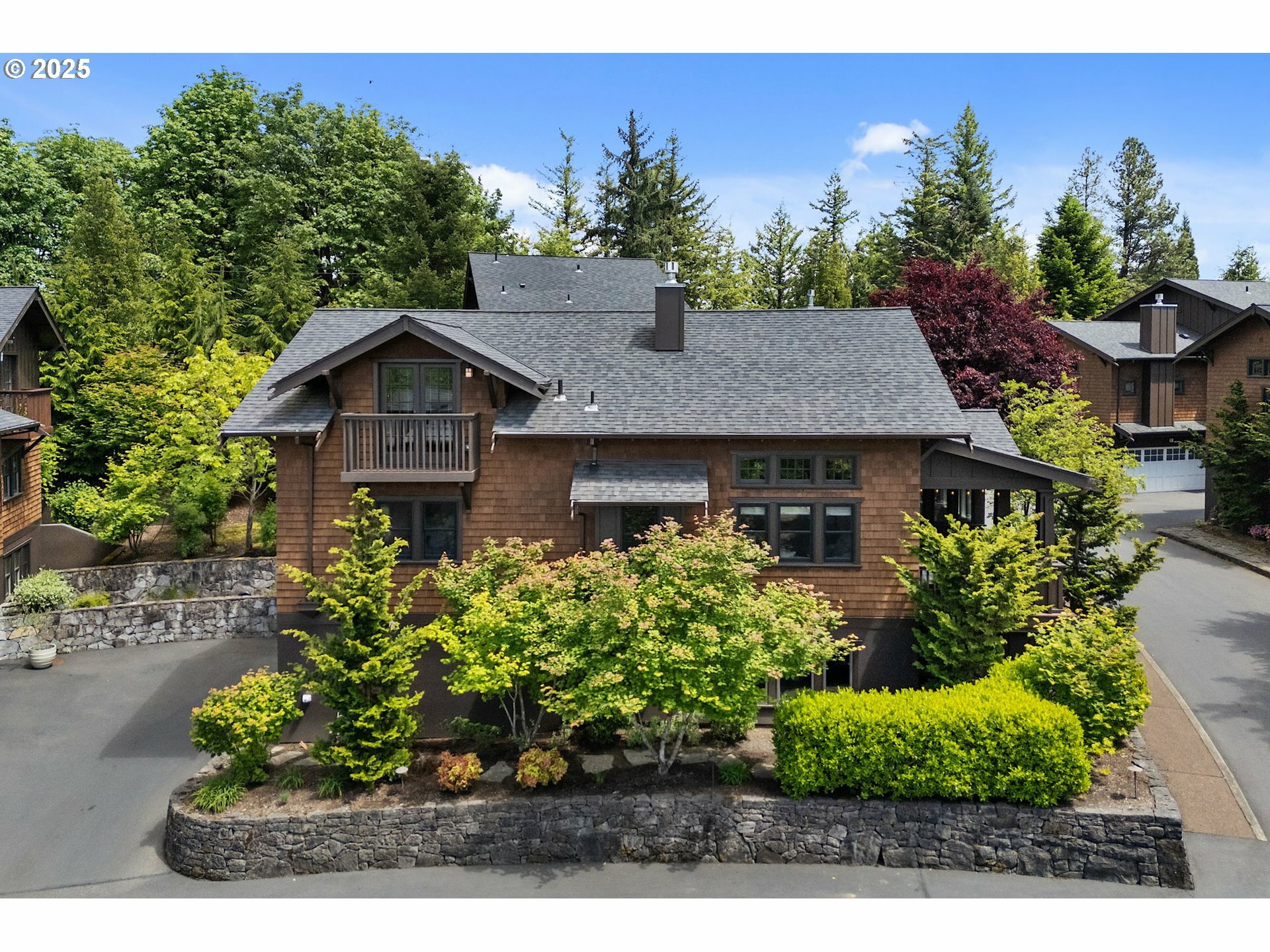 Property Photo: 3261 NW Skyline Blvd OR 97229