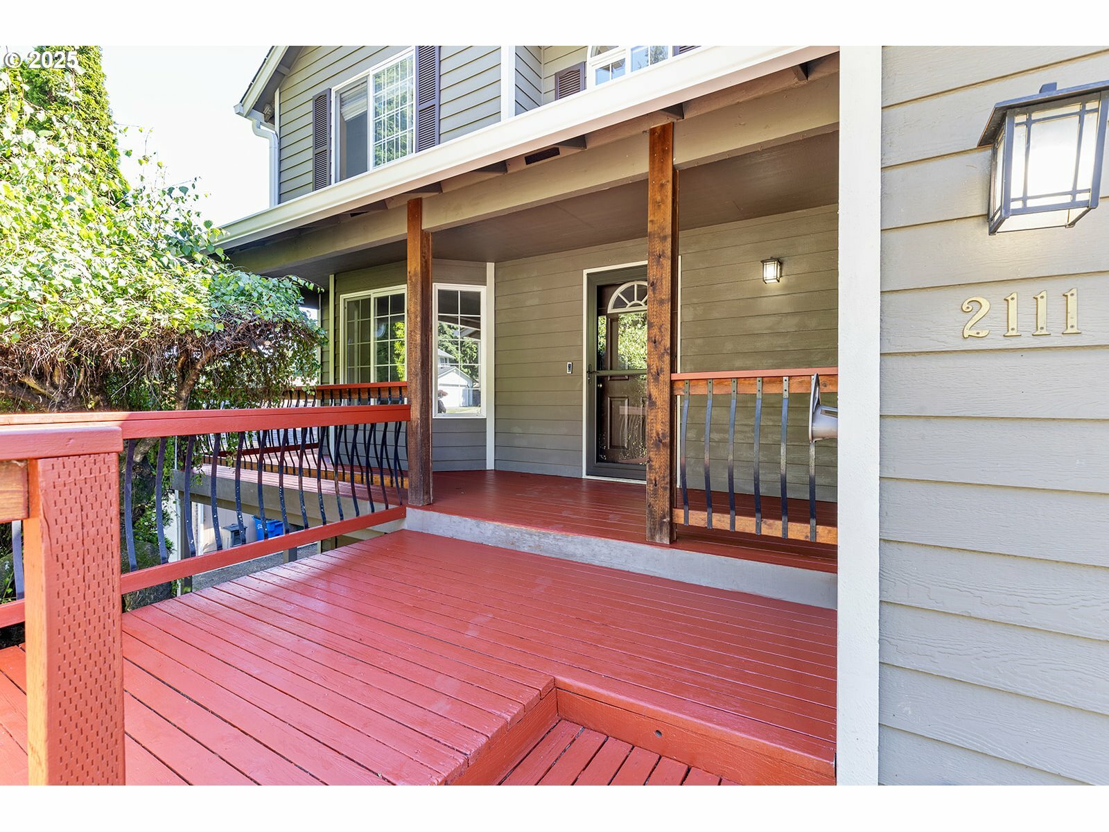 Property Photo: 2111 NE 149th Ave WA 98684