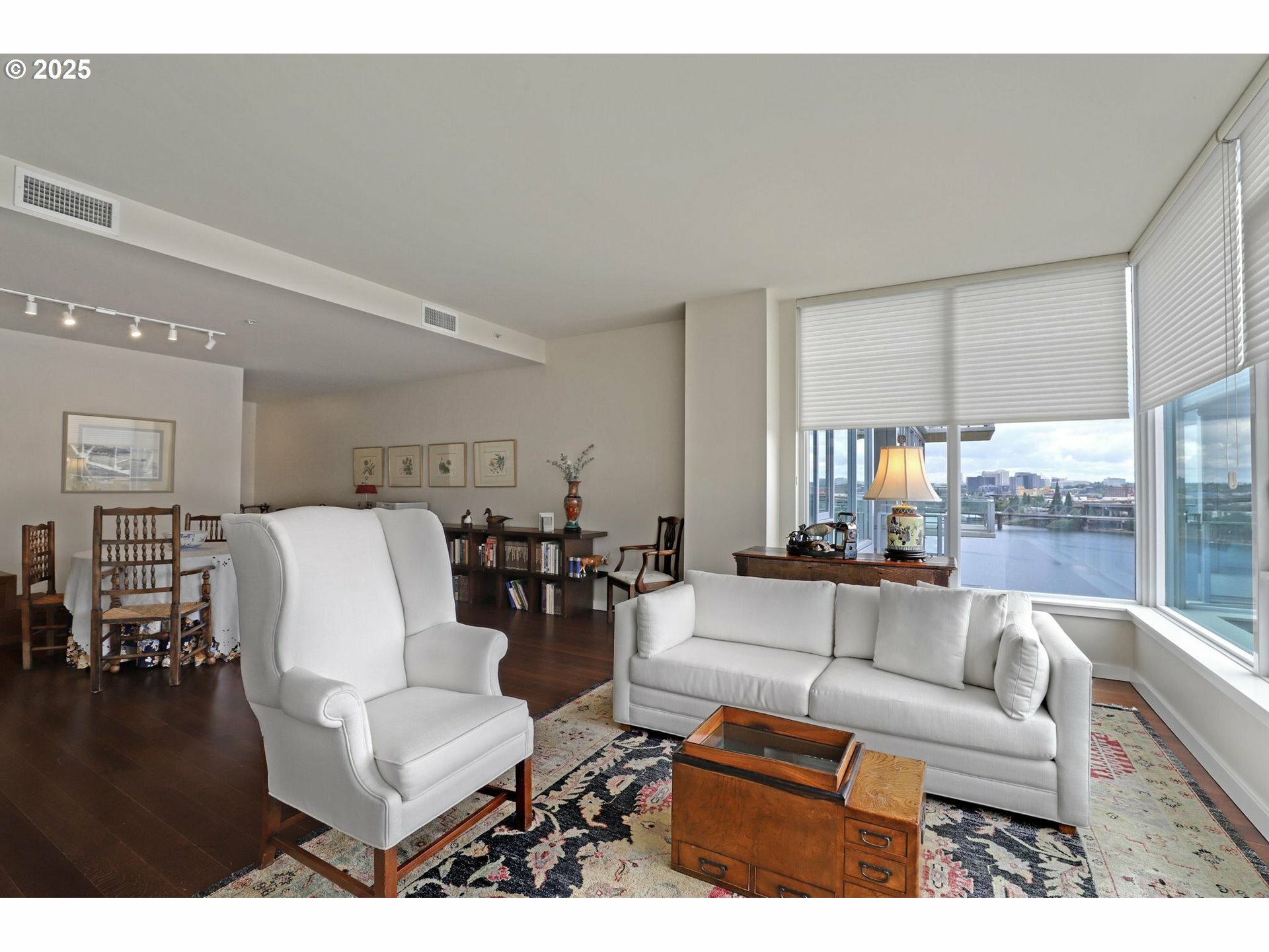 Property Photo: 1920 S River Dr E804 OR 97201