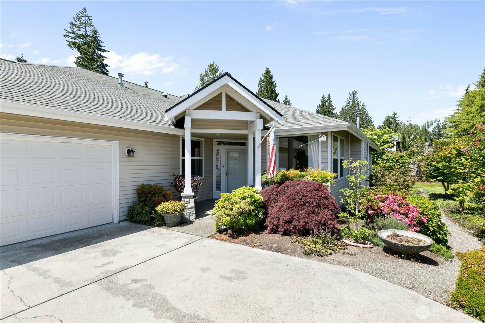 Property Photo:  7417  53rd Street Ct W  WA 98467 