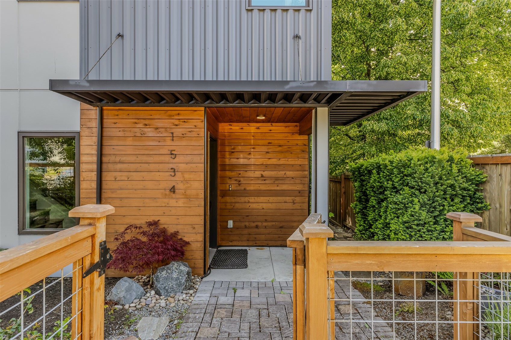 Property Photo: 1534 25th Avenue S WA 98144