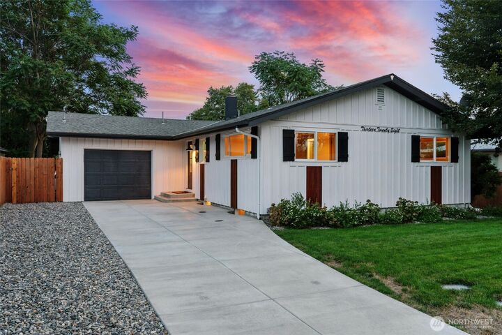 1328  Dakota St  Walla Walla WA 99362 photo