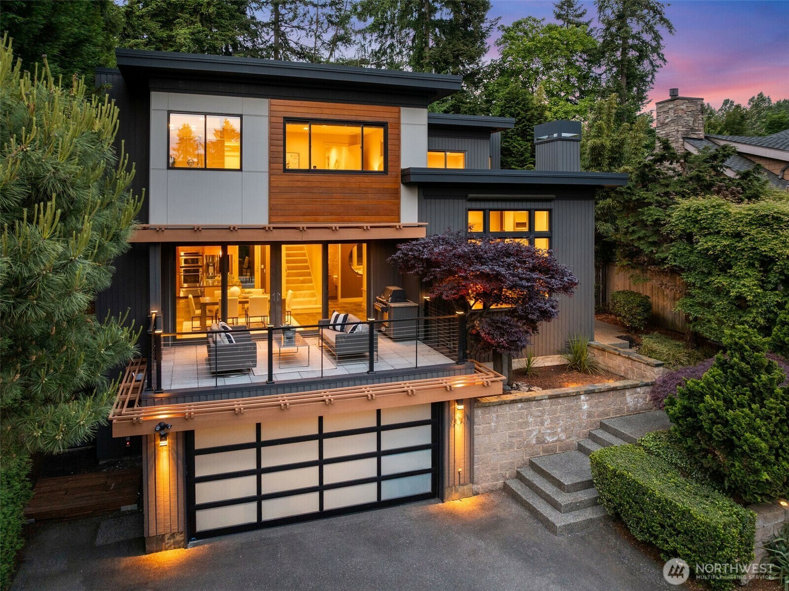 Property Photo: 530 Alexander Avenue WA 98033