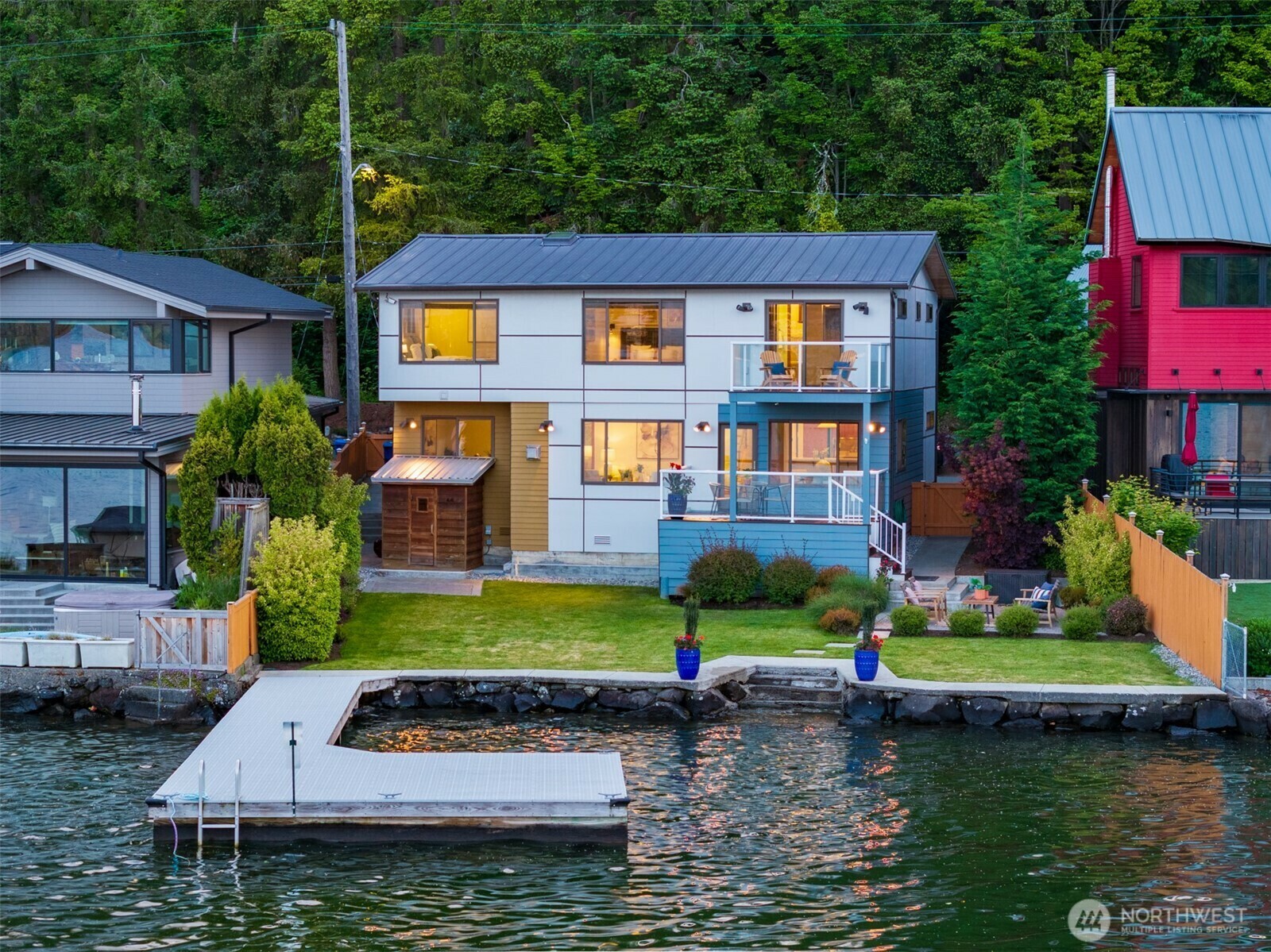 Property Photo: 13190 Riviera Place NE WA 98125