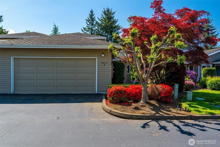 Property Photo: 4315 Village Dr B WA 98226