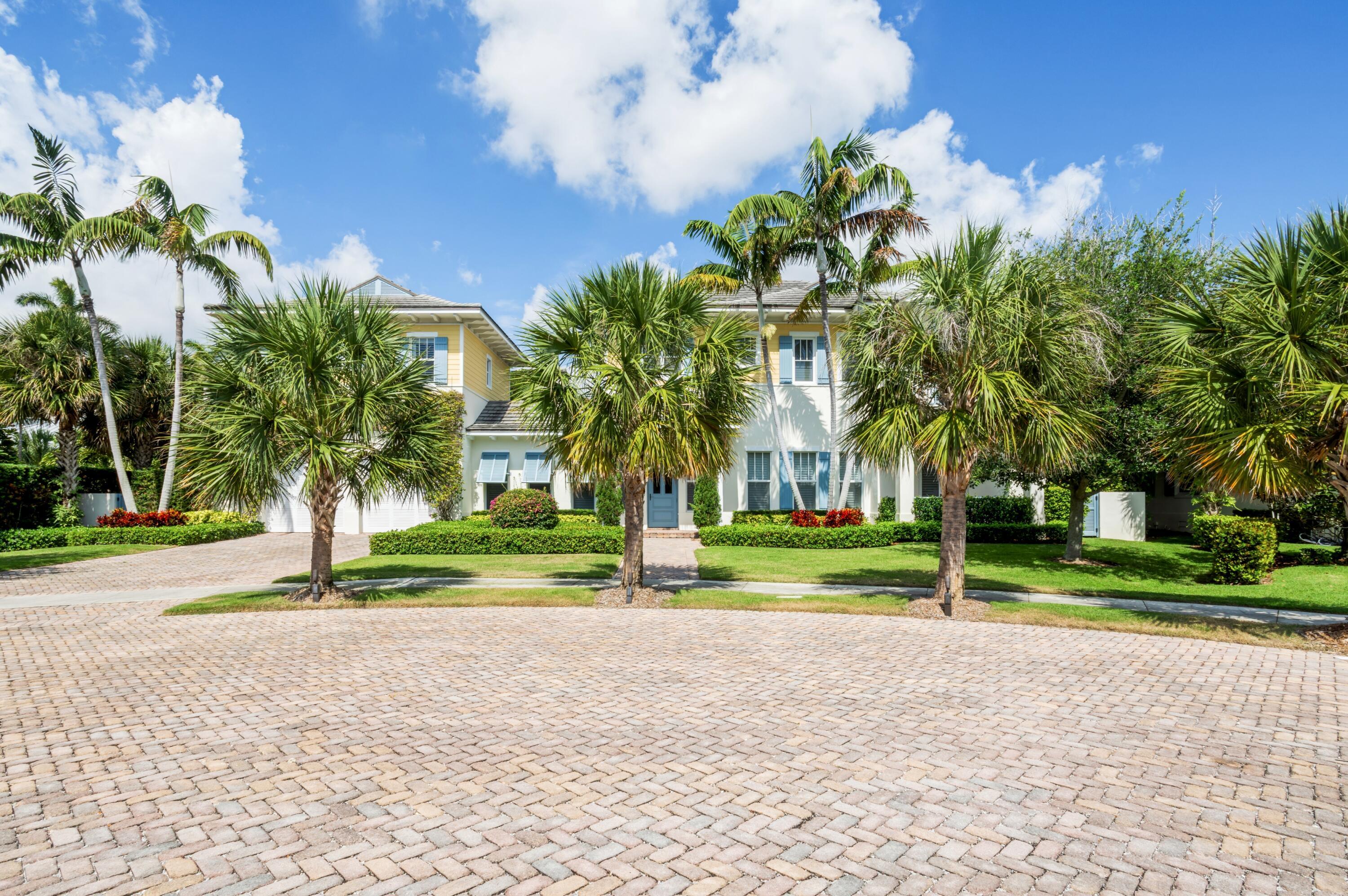 Property Photo: 110 Sea Lane FL 33483
