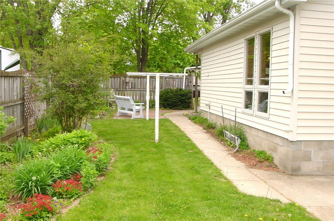 Property Photo:  634 N, 2nd Street  WI 54819 