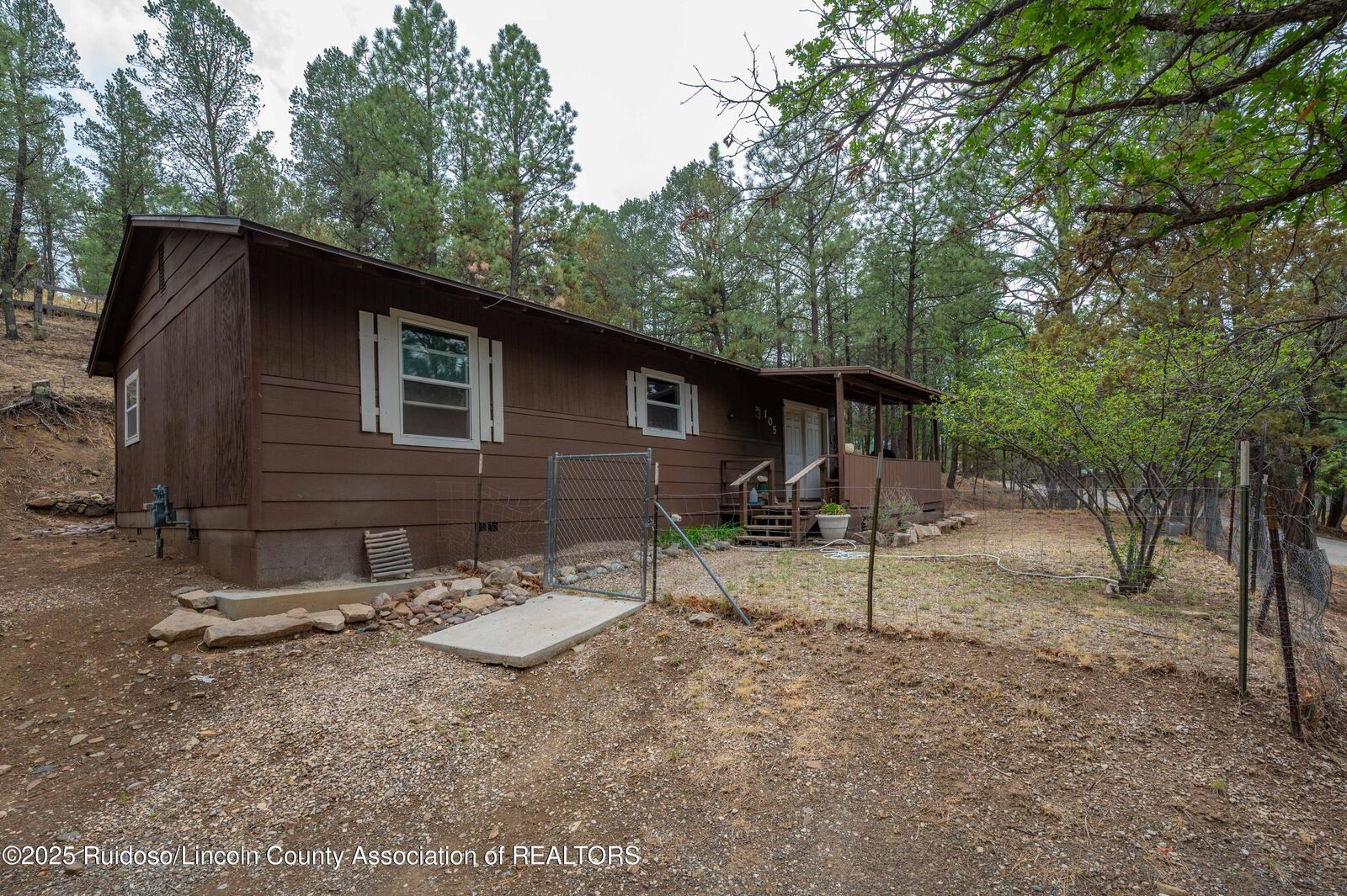Property Photo:  105 Dona Ana Drive  NM 88345 