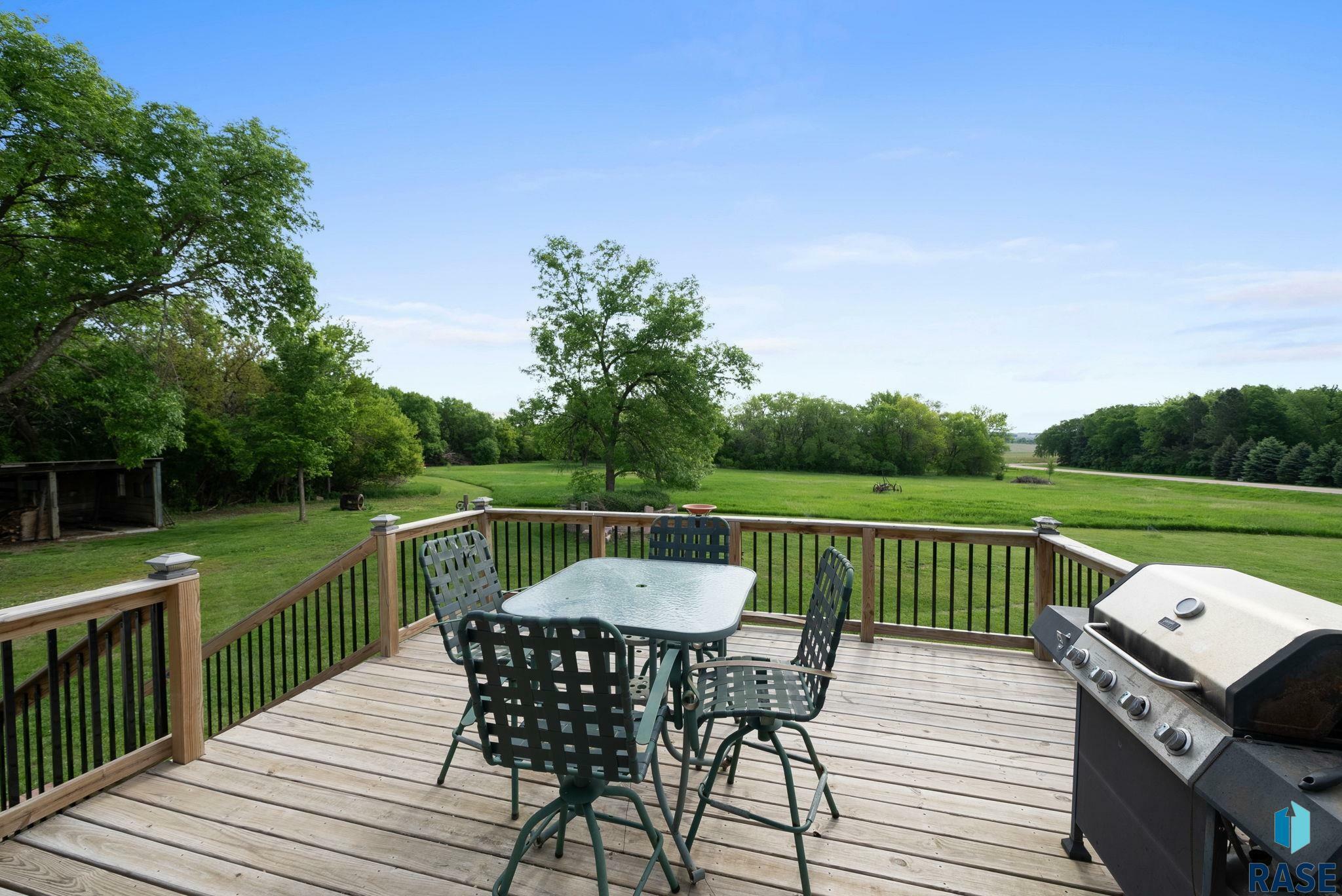 Property Photo: 48484 262nd St SD 57068