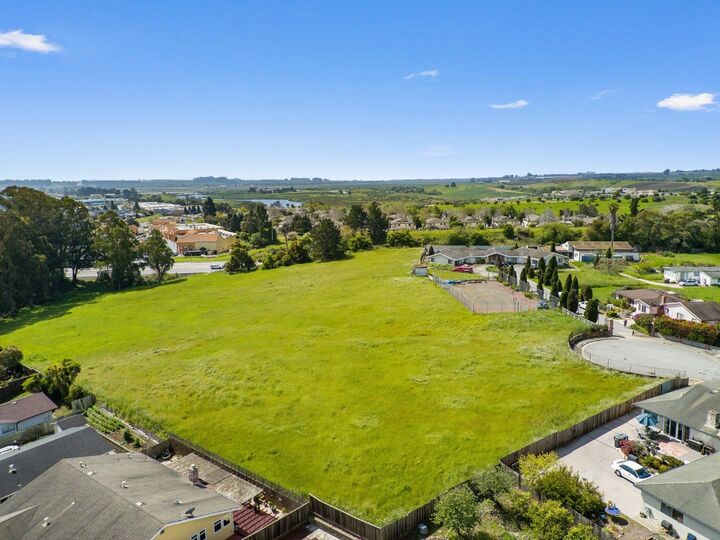 Property Photo: 40 Eileen Street CA 95076