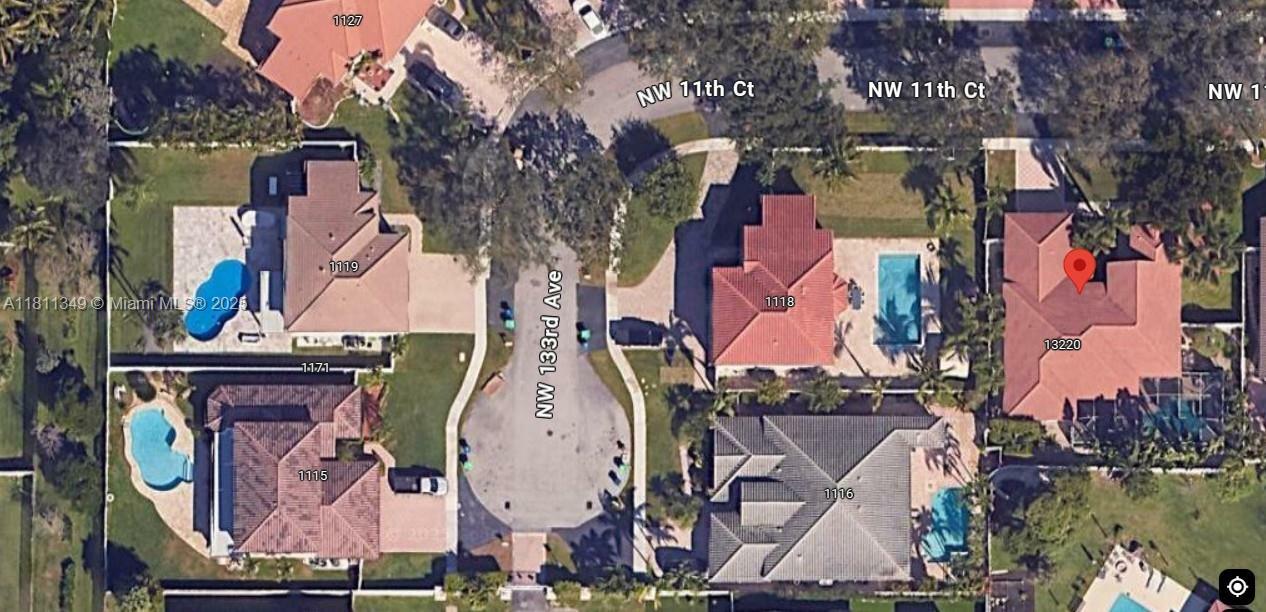 Property Photo: 13220 NW 11th Ct FL 33323