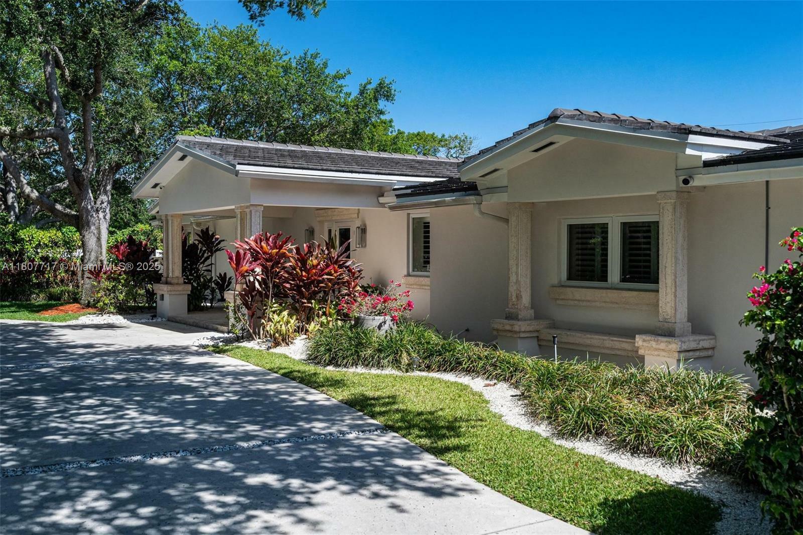 Property Photo: 7160 SW 124th St FL 33156