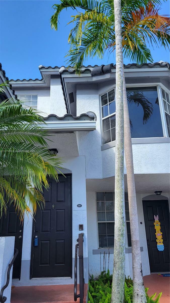 Property Photo: 715 SW 148th Ave 604 FL 33325