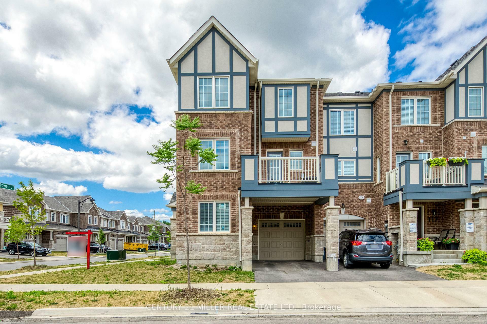 Property Photo: 3473 Vernon Powell Drive ON L6H 0X8