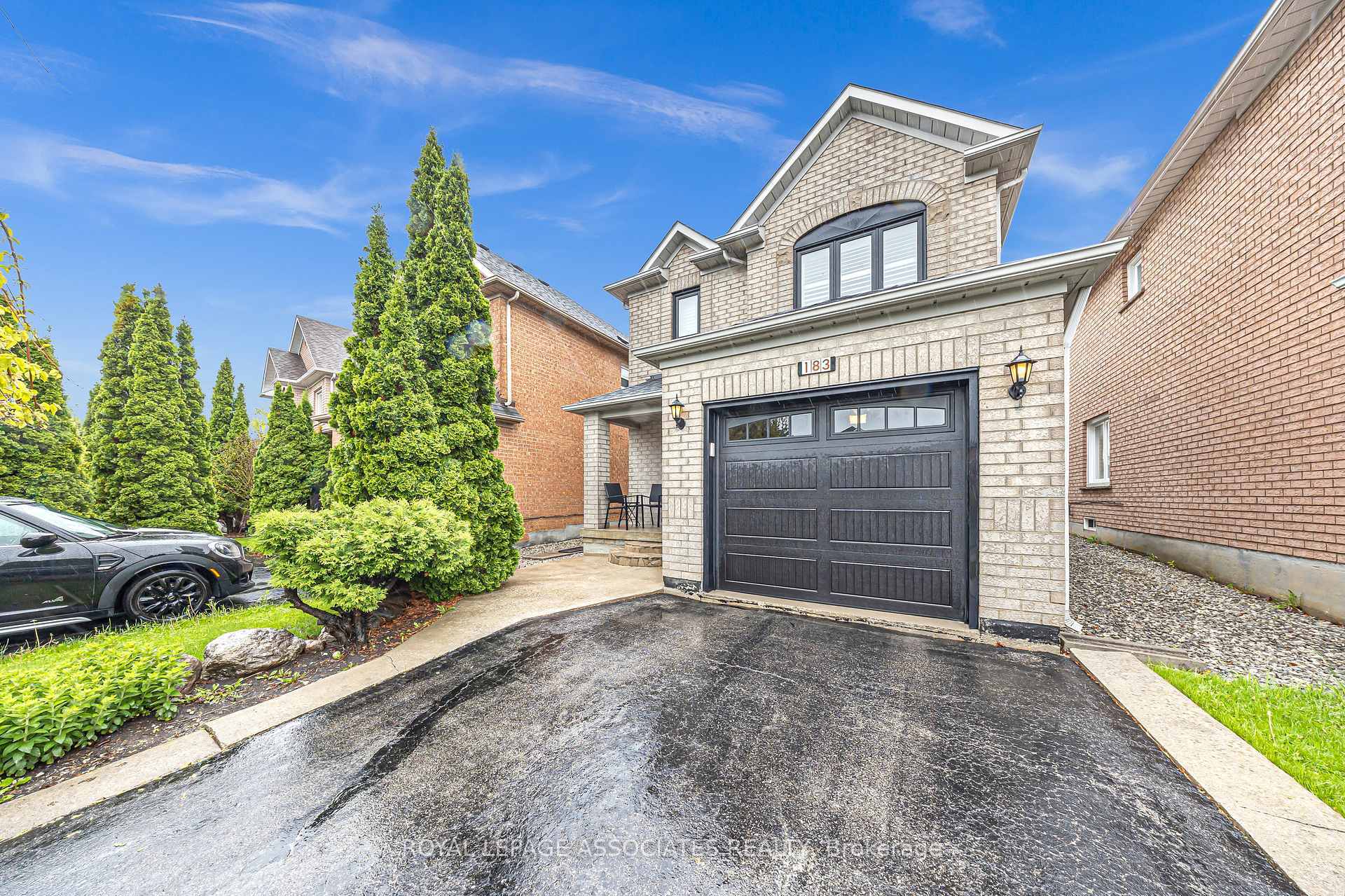 Property Photo: 183 Elena Crescent ON L6A 2K2
