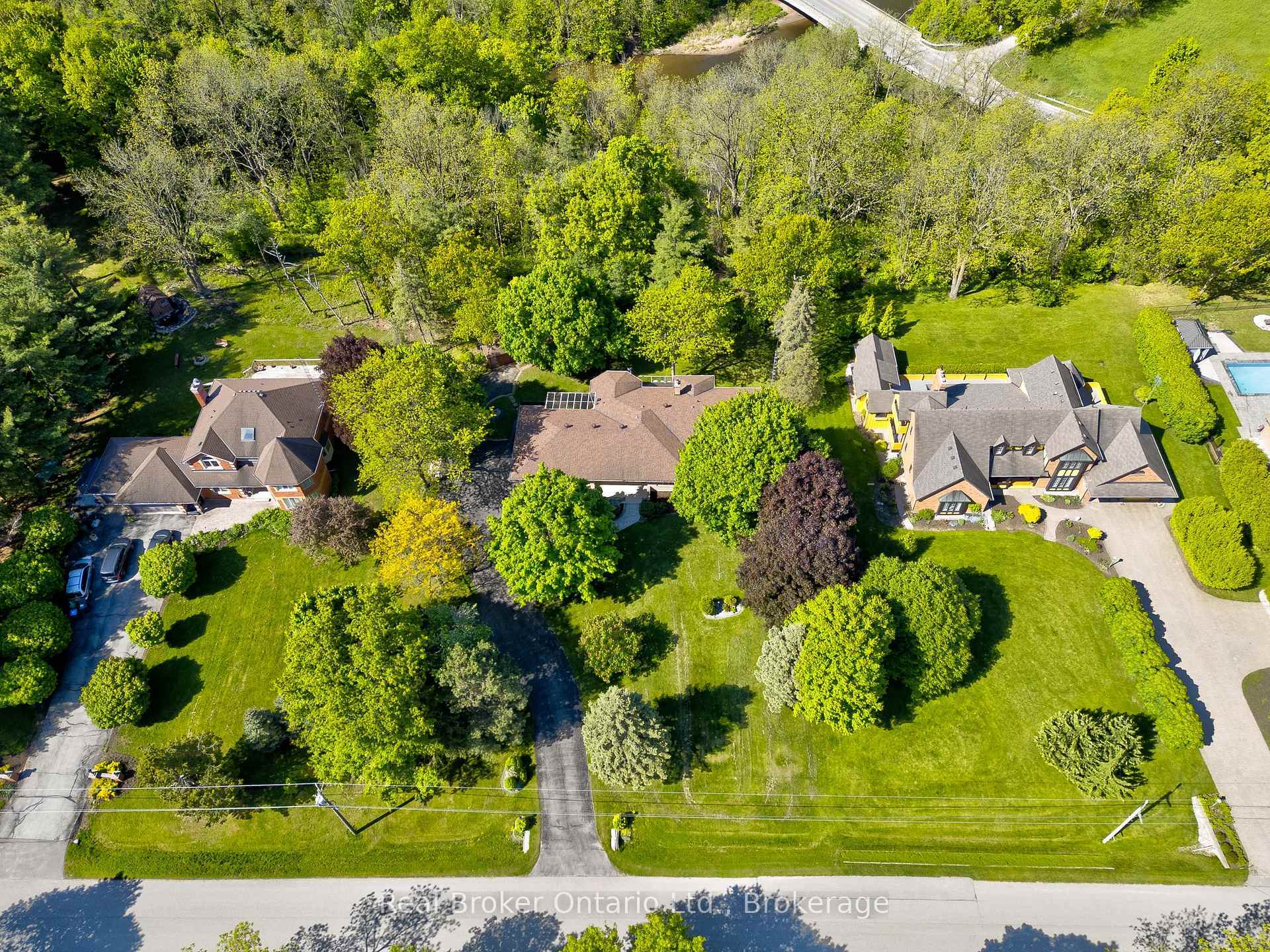 Property Photo: 10158 Old Pine Crest Road ON L0P 0A2