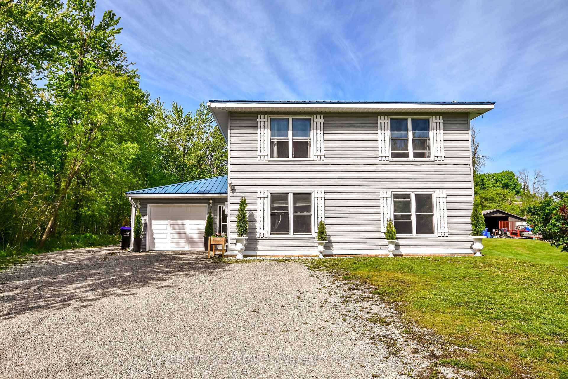 Photo de la propriété: 3976 Woodland Drive ON L3V 6H7
