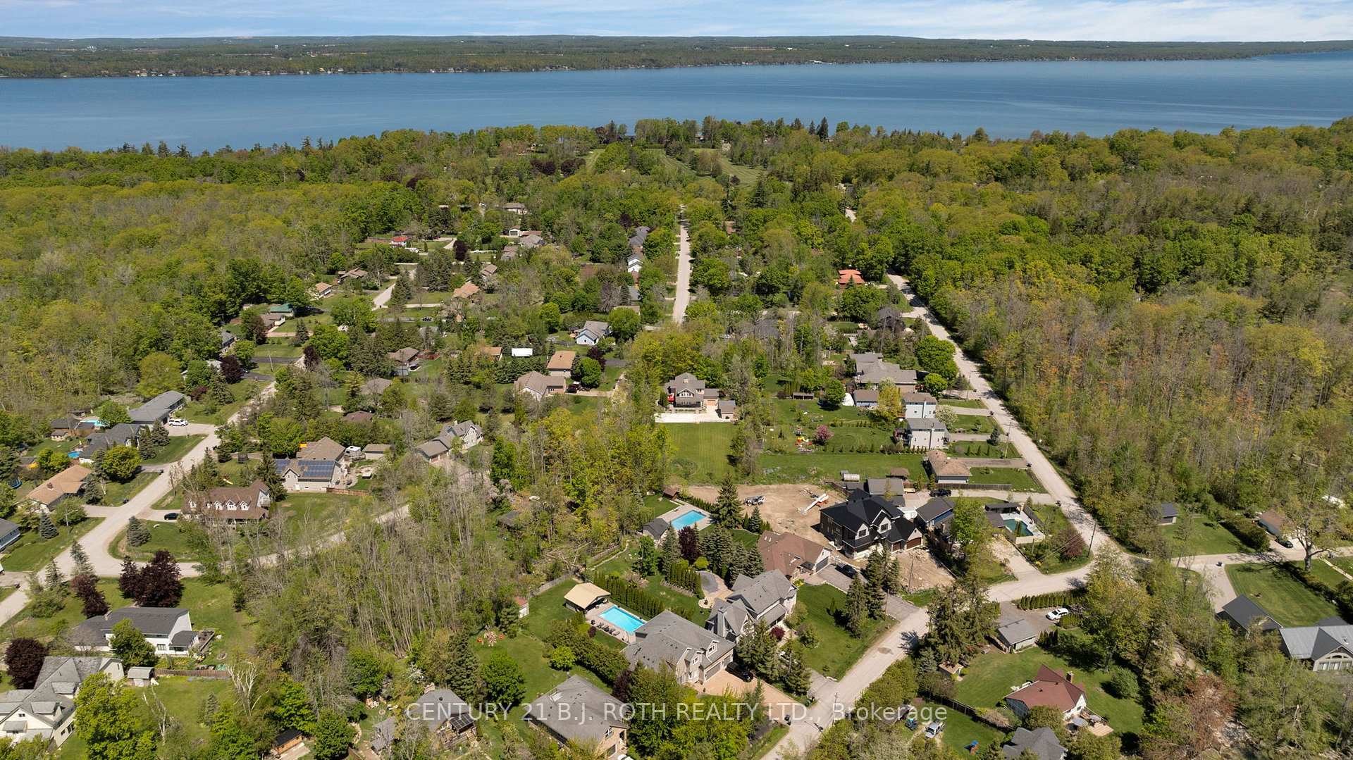 Photo de la propriété: 3809 East Street ON L9S 2L9