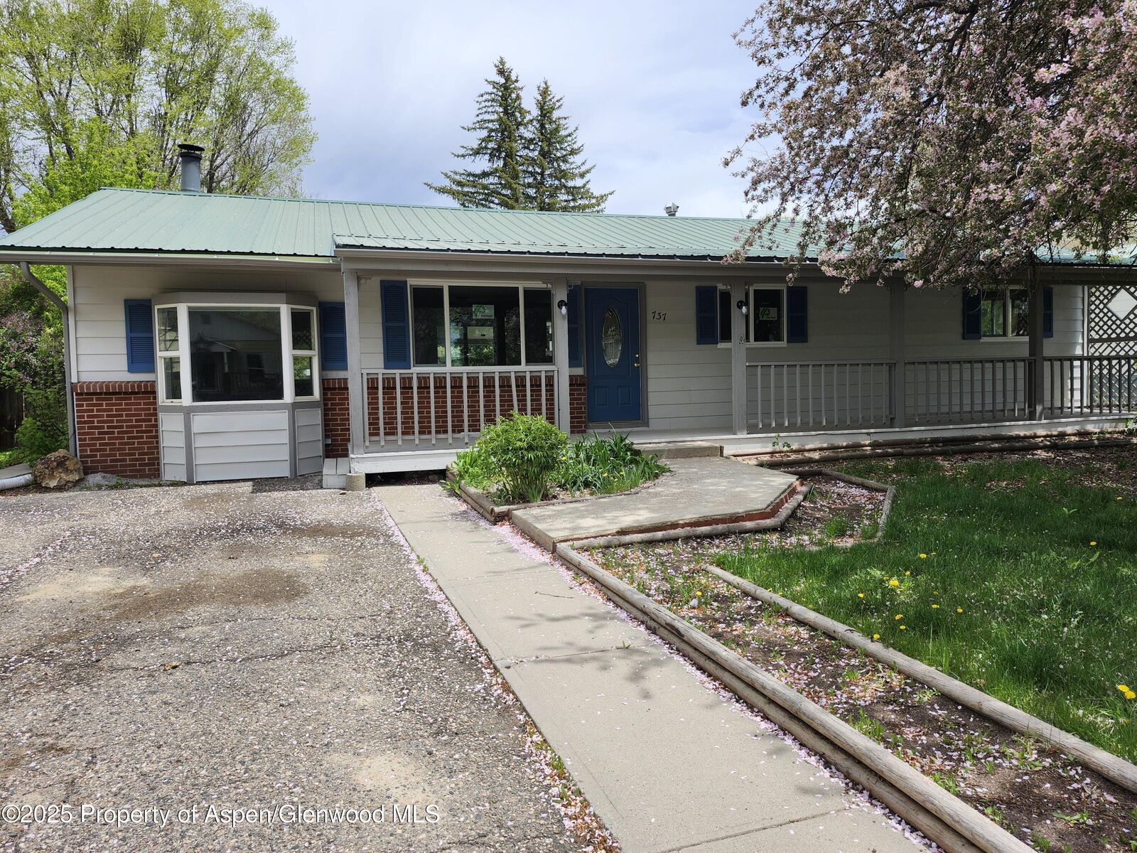 Property Photo: 737 Rose Street CO 81625
