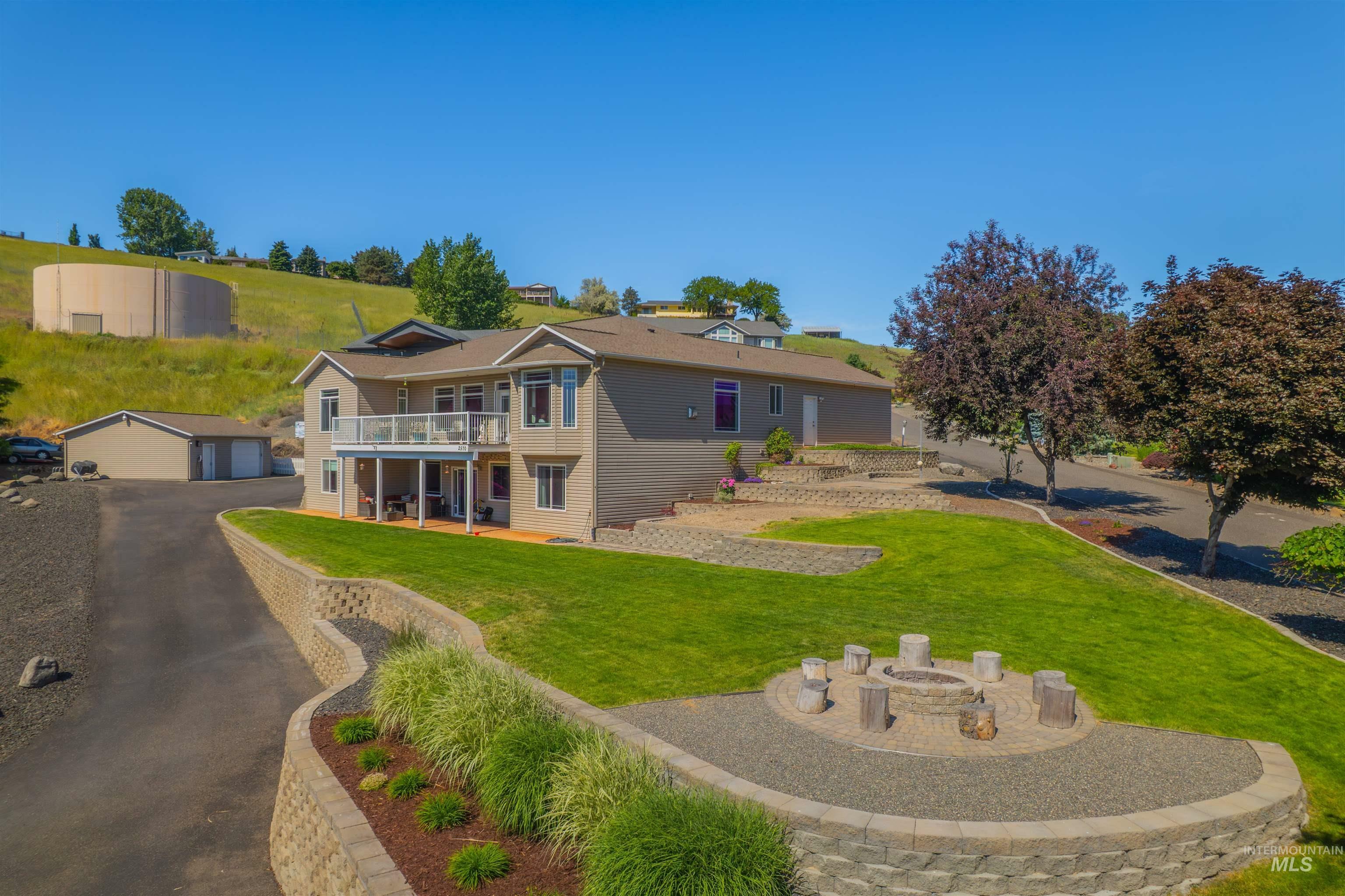 2570 Reservoir Rd.  Clarkston WA 99403 photo