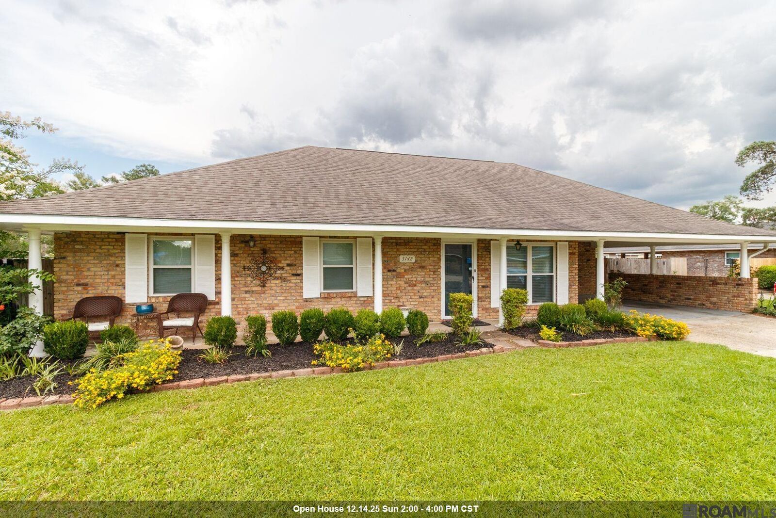 Property Photo: 3142 Kings Canyon Dr LA 70814