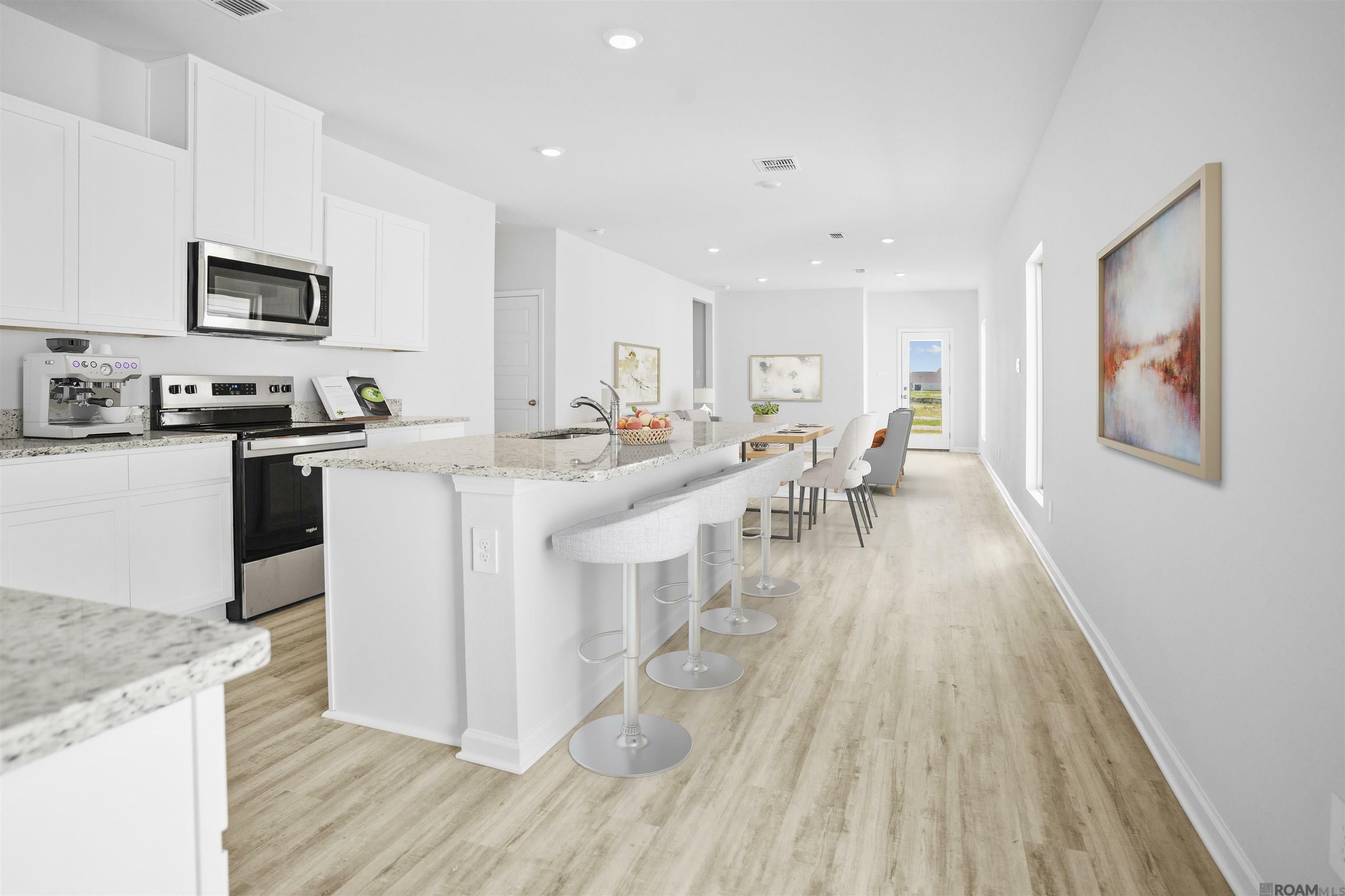Property Photo: 1203 Drago Dr LA 70820