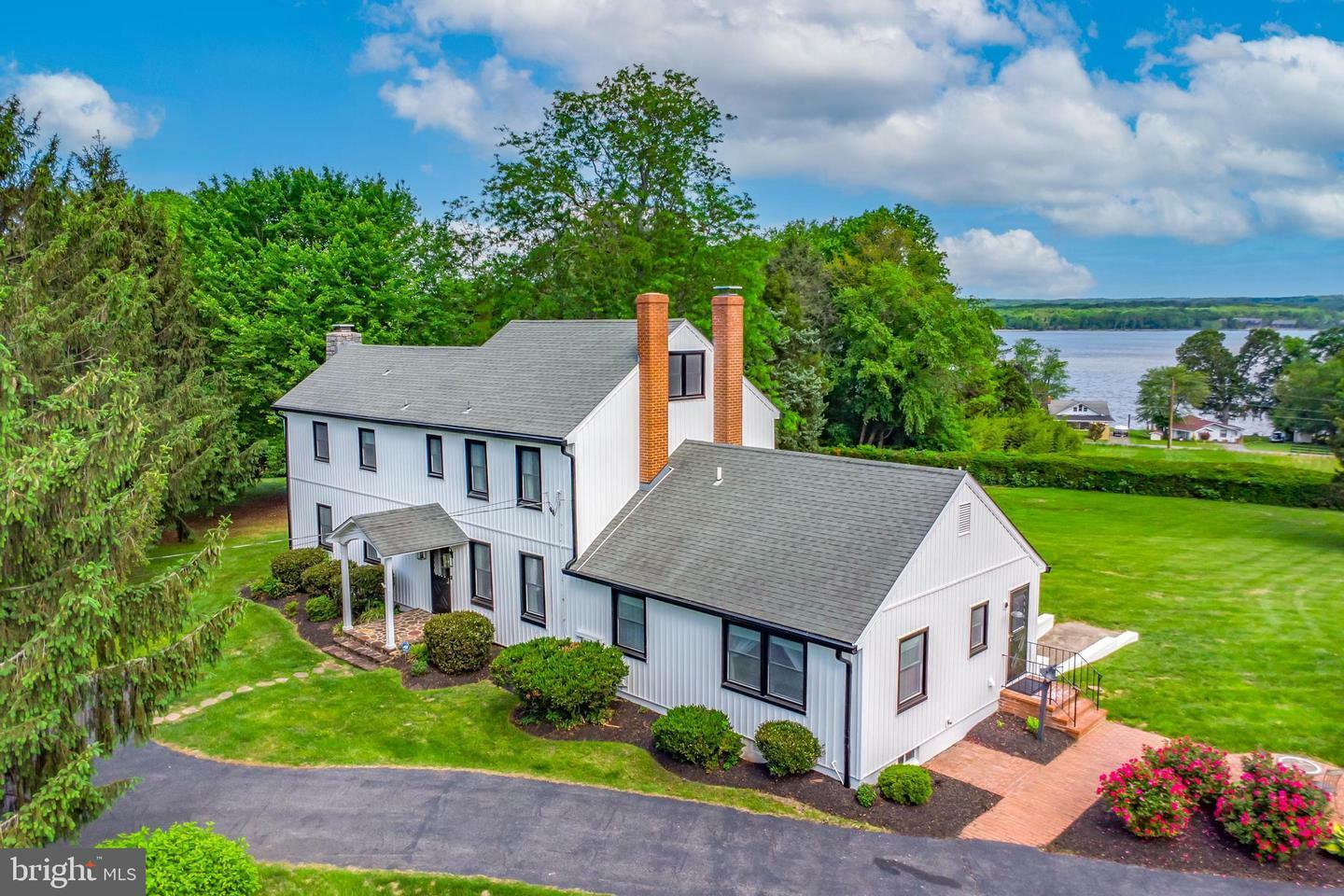 Property Photo: 65 Hillcrest Lane MD 21901