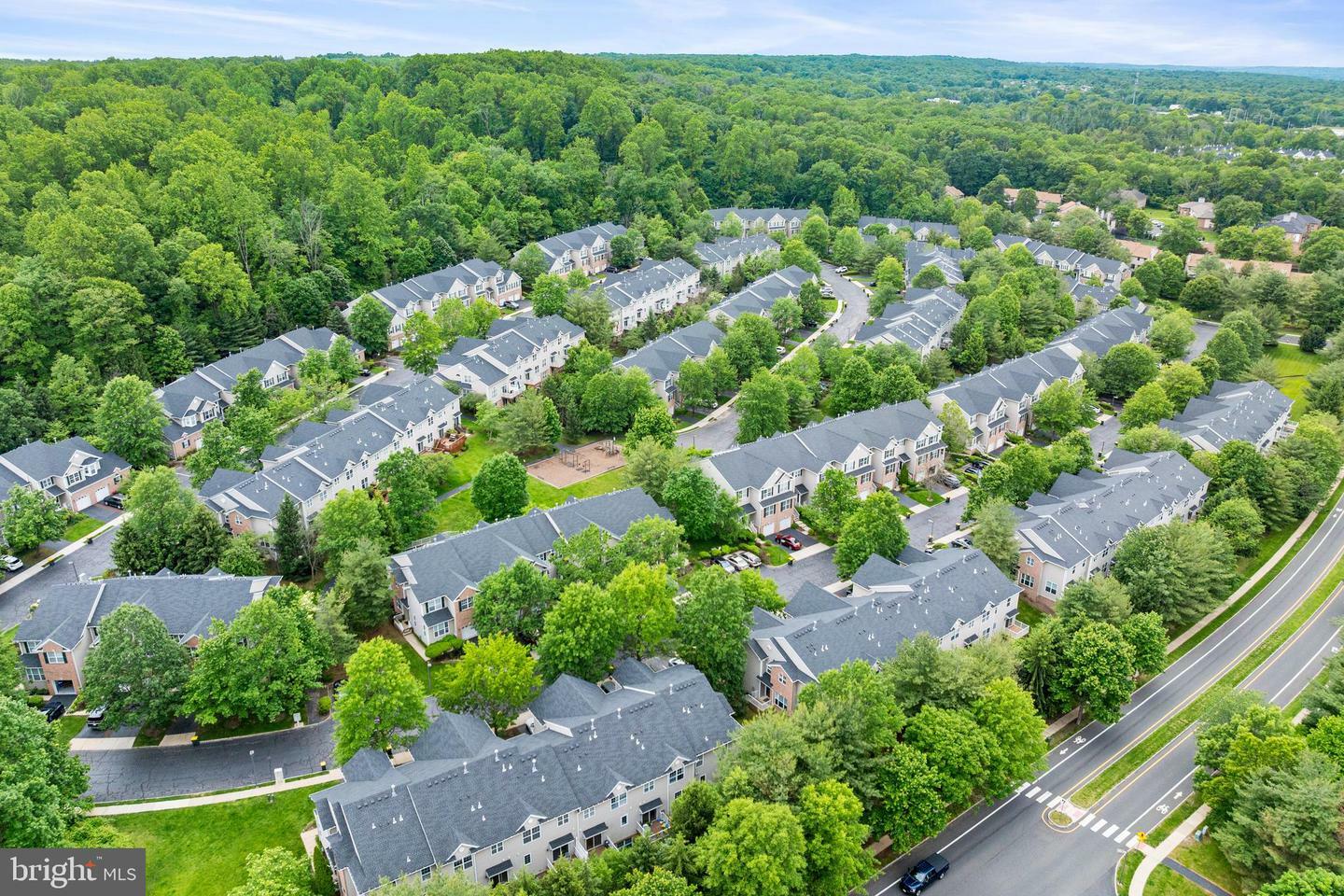 Property Photo: 25 Kennedy Court NJ 08540