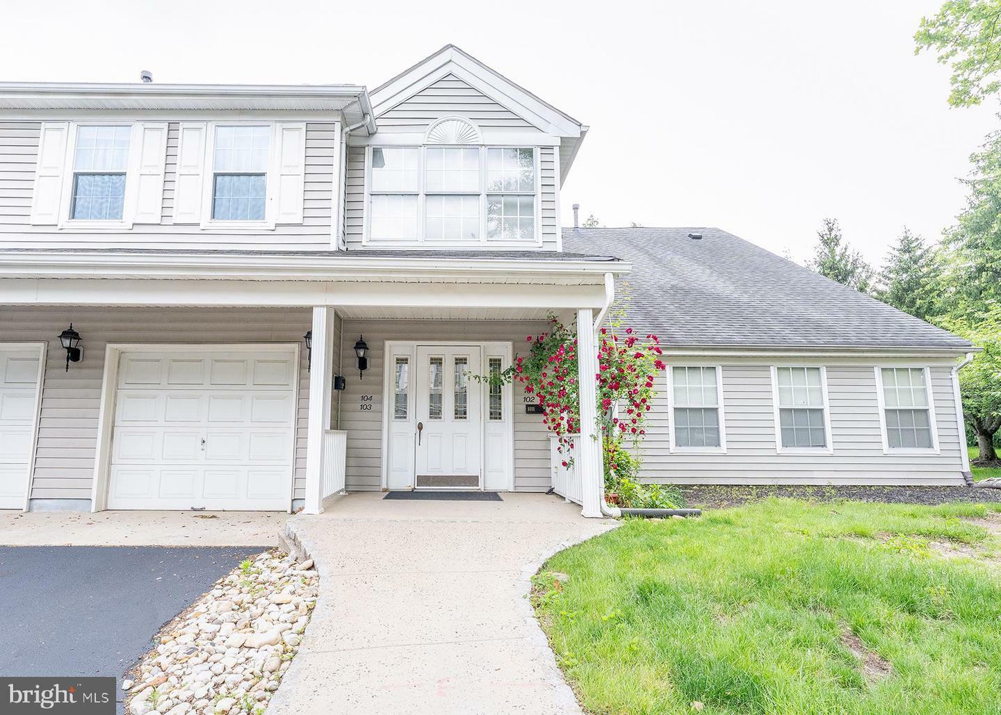 101 Eagles Chase Drive  Lawrenceville NJ 08648 photo