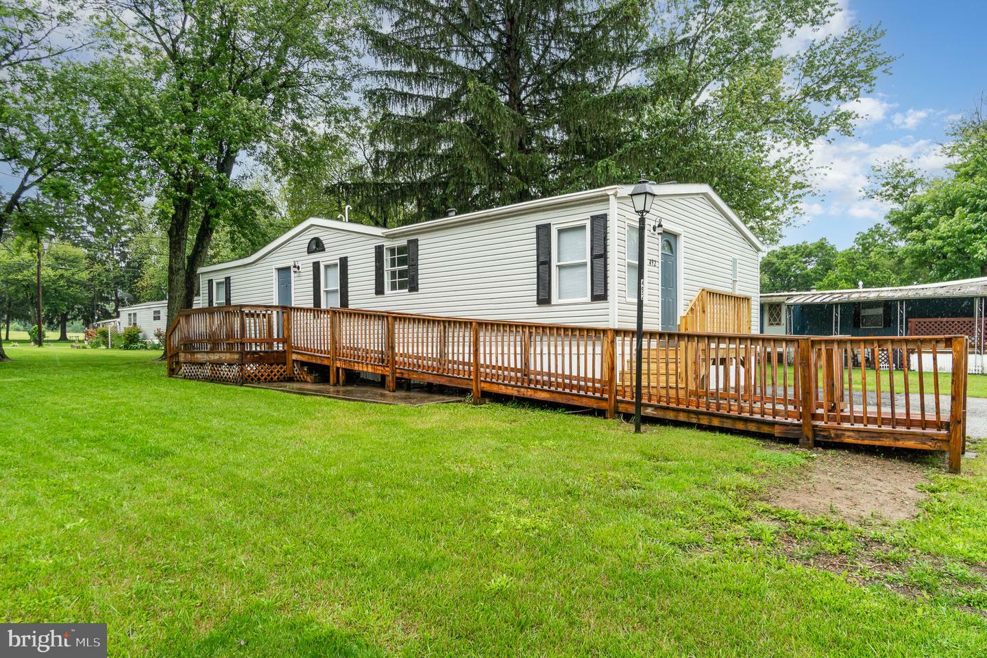 Property Photo:  492 Capital Drive  PA 17406 