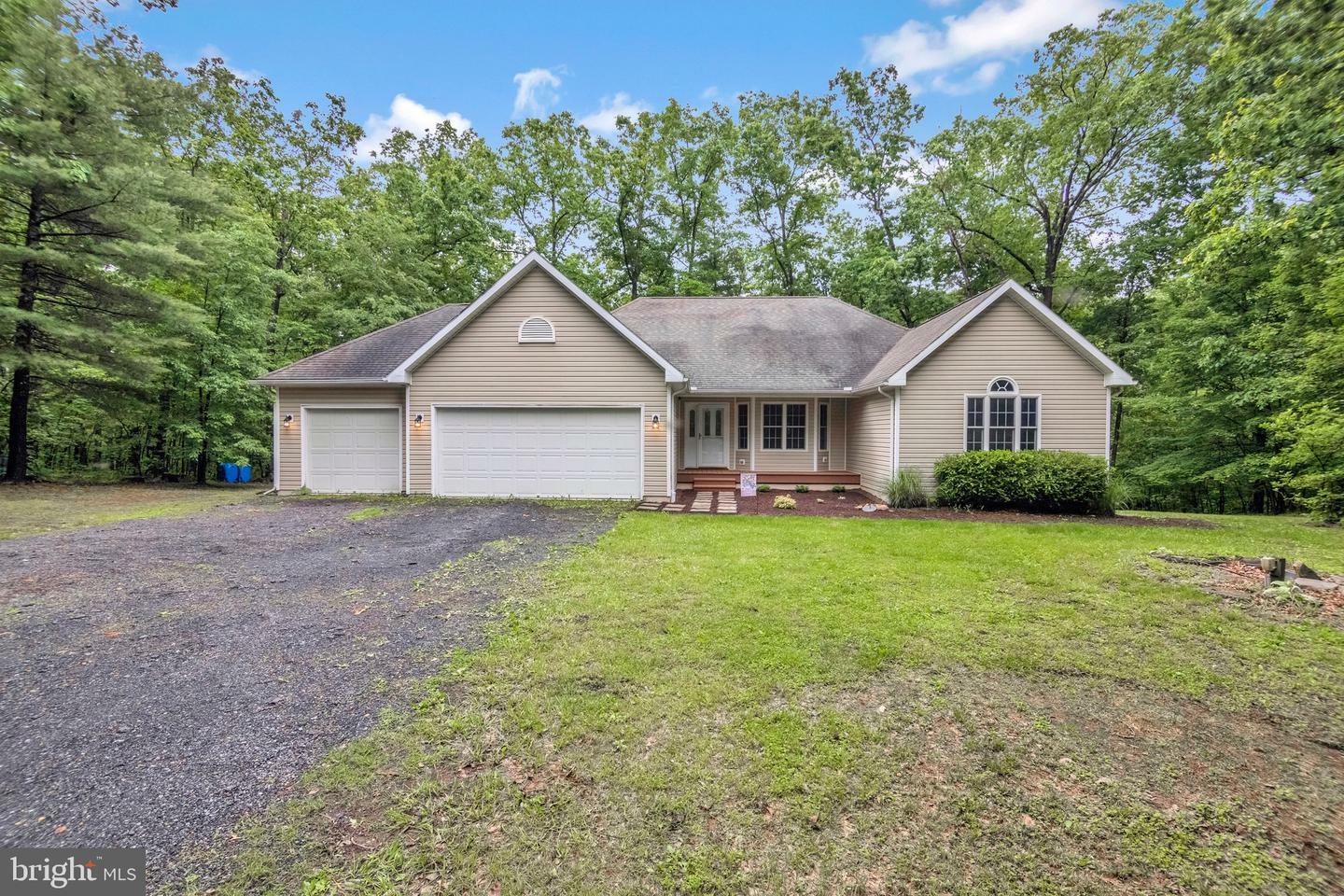 Property Photo: 164 Wandering Lane WV 25427