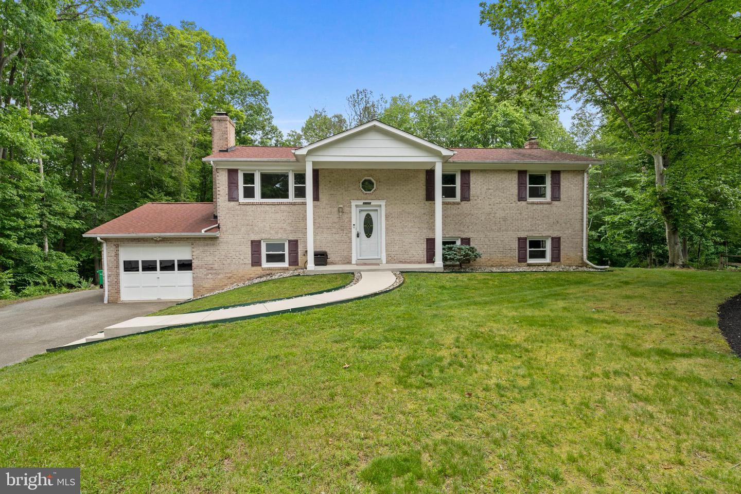 Property Photo: 13712 S Springfield Road MD 20613
