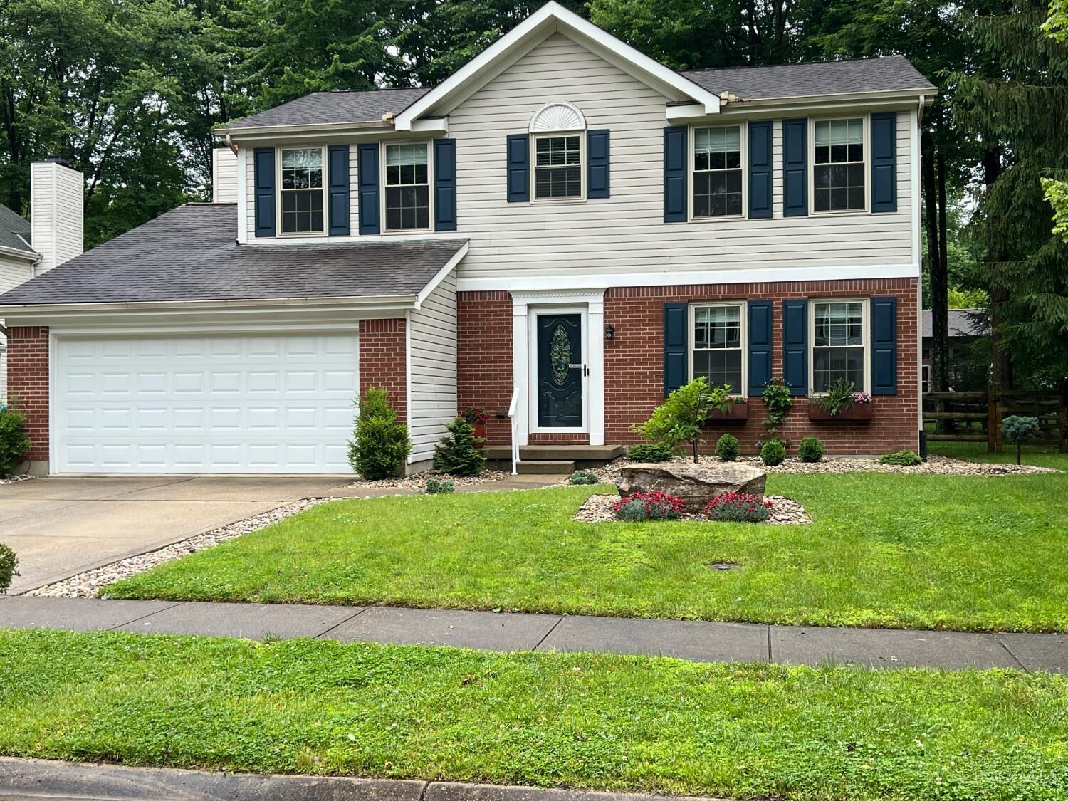 Property Photo:  1331 Statewood Court  OH 45102 