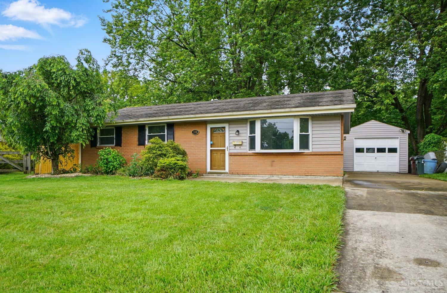 Property Photo: 2333 Merriway Lane OH 45231
