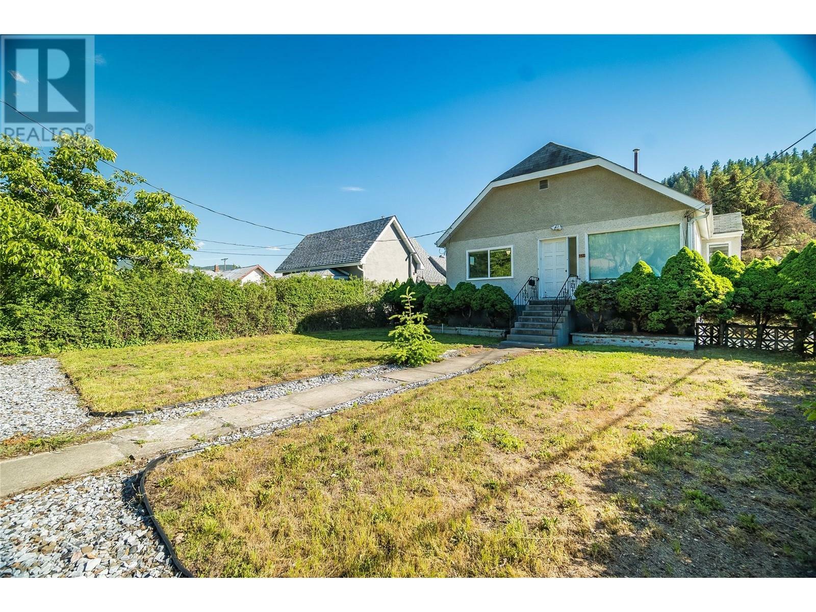 Photo de la propriété: 152 Columbia Avenue BC V1N 1A7