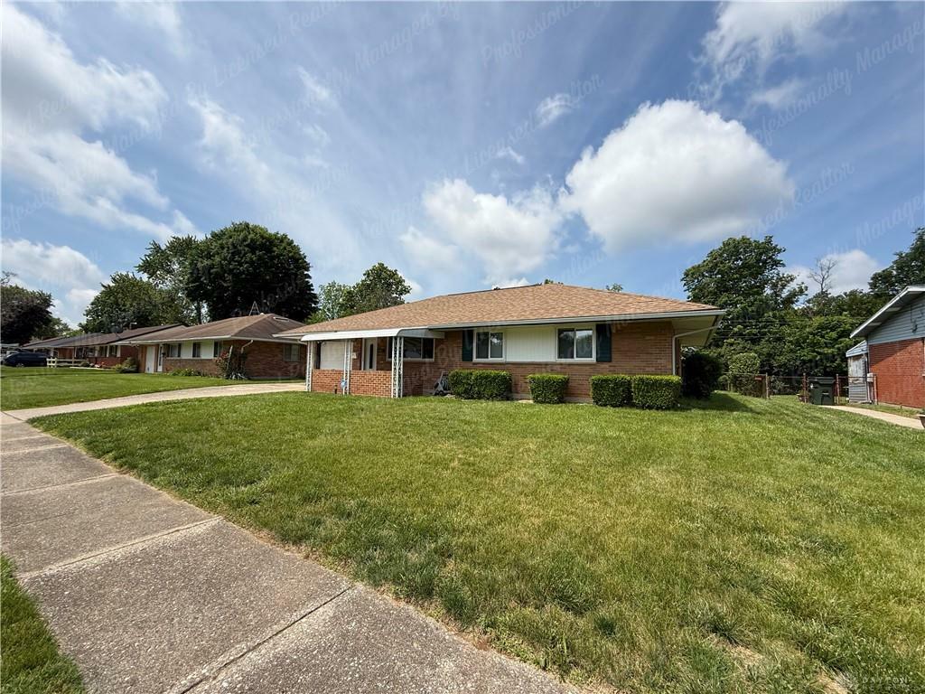 Property Photo: 231 Stubbs Drive OH 45426