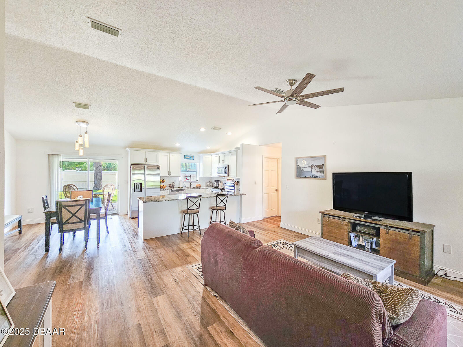Property Photo: 2 Serenade Place FL 32164