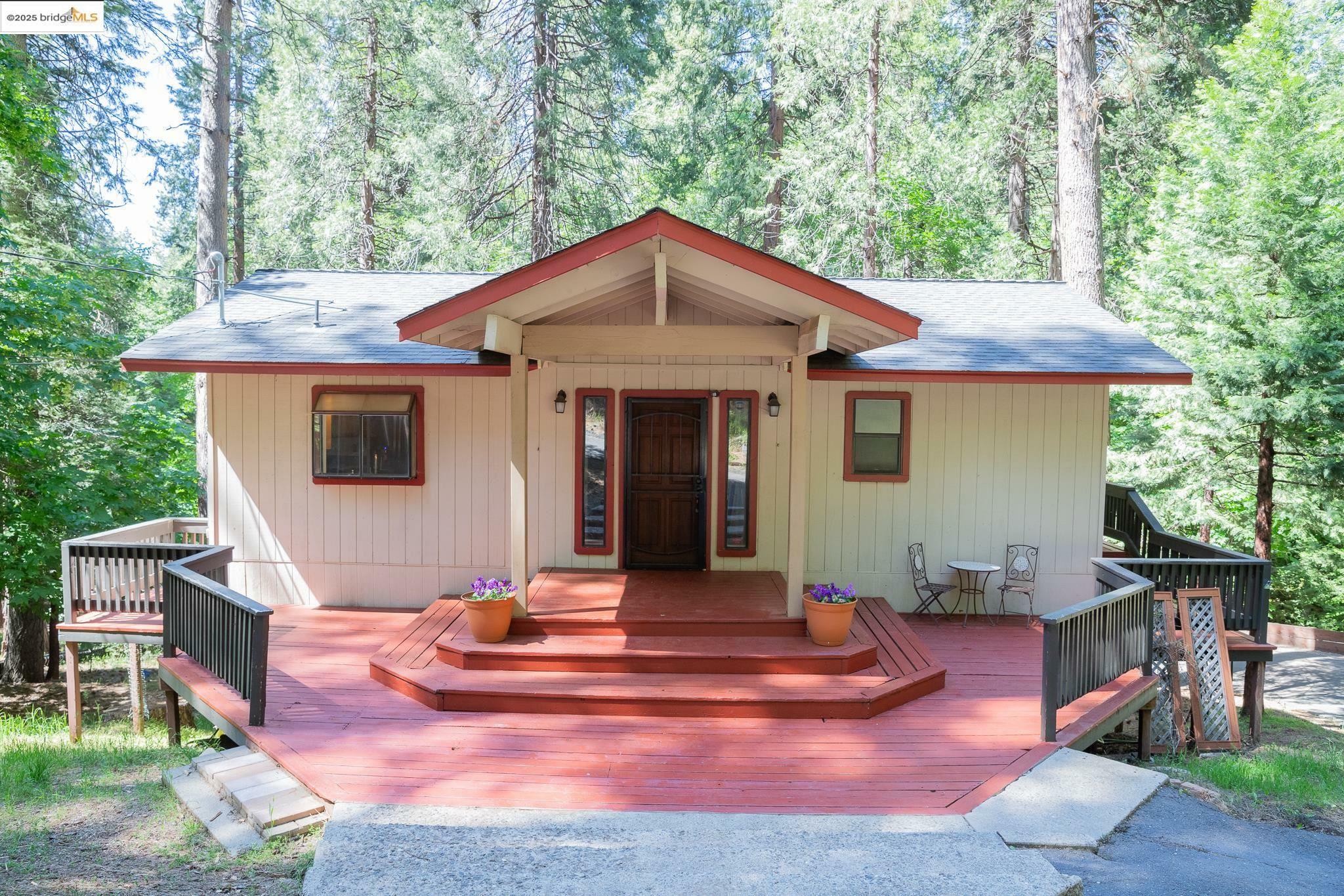 Property Photo: 24327 Kewin Mill Rd CA 95370