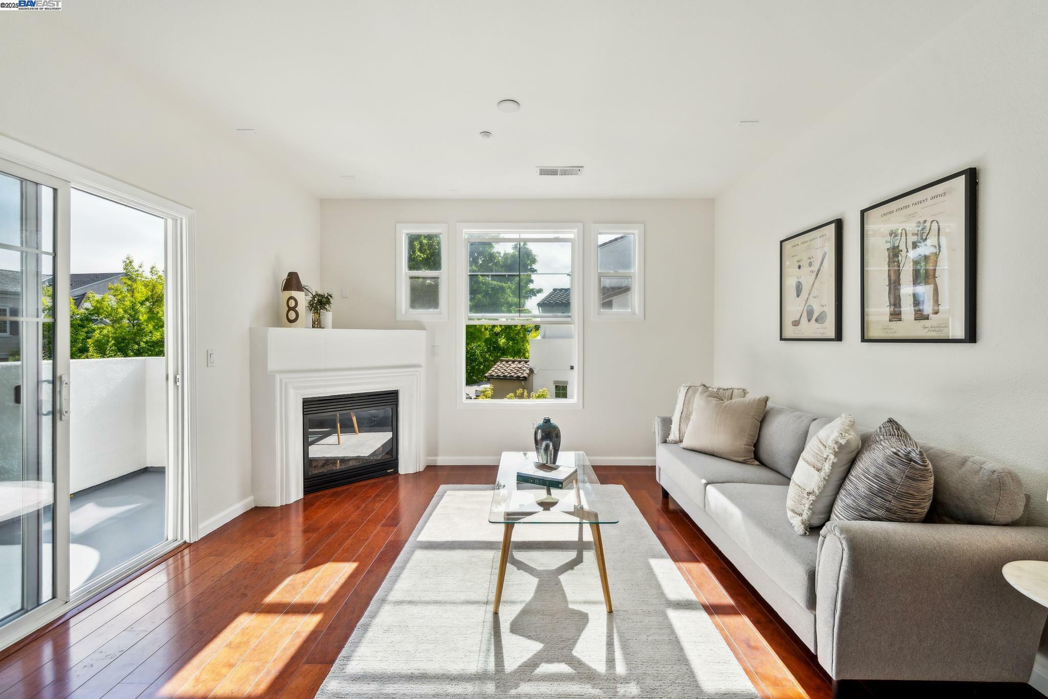 Property Photo: 4191 Clarinbridge Cir CA 94568