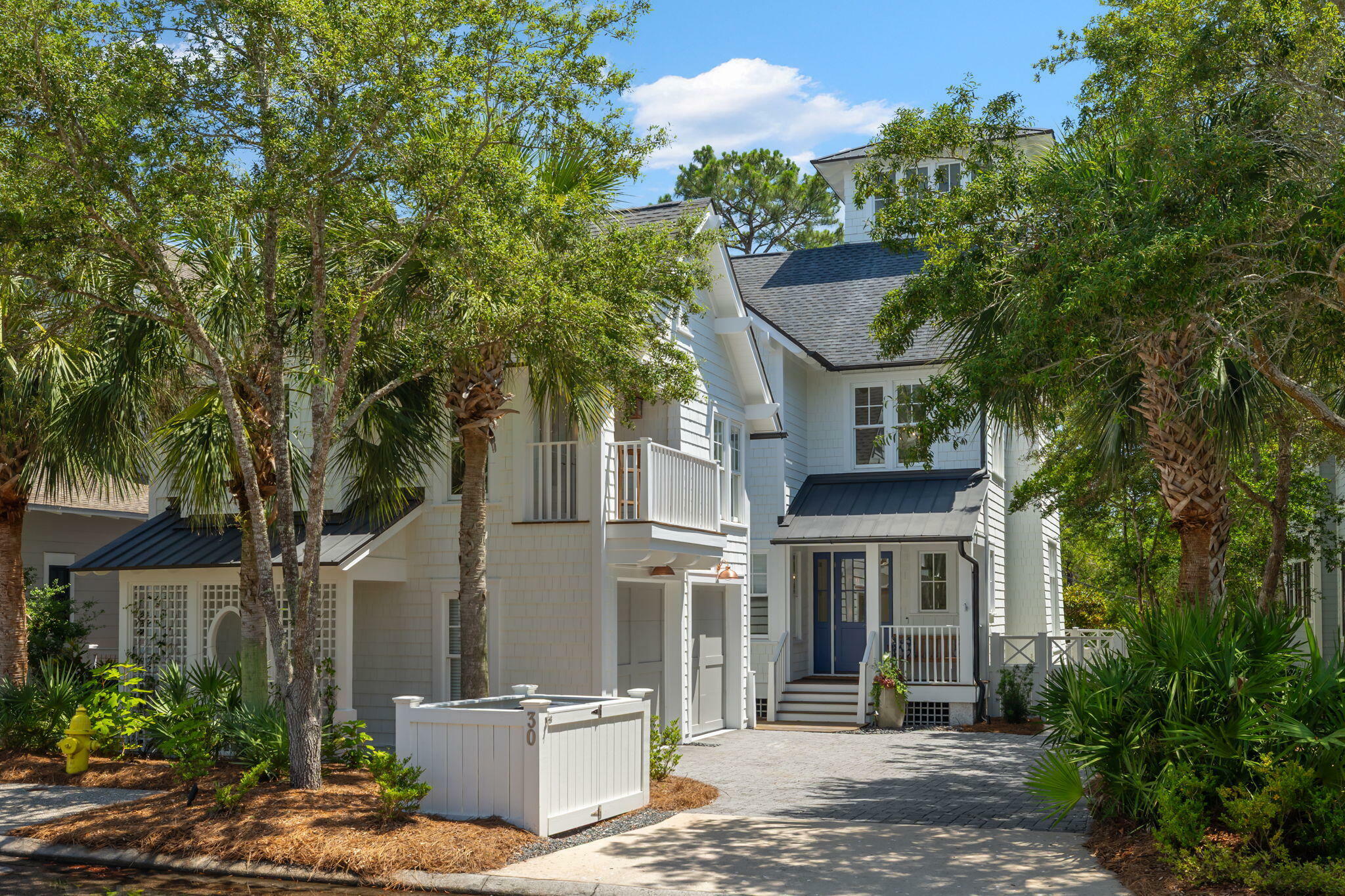 Property Photo: 30 E Yacht Pond Lane FL 32461