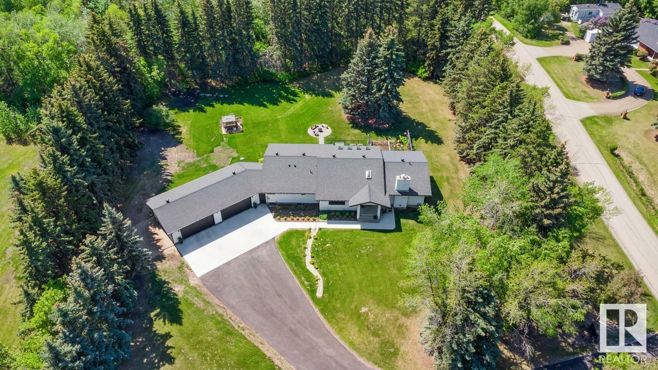 Property Photo: 52349 Rge Road 233 241 AB T8B 1C8