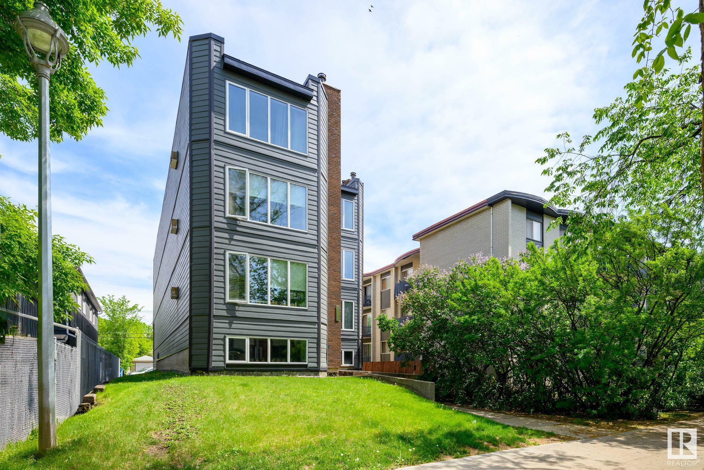 Photo de la propriété: 10743 107 Street NW 201 AB T5H 2Y9
