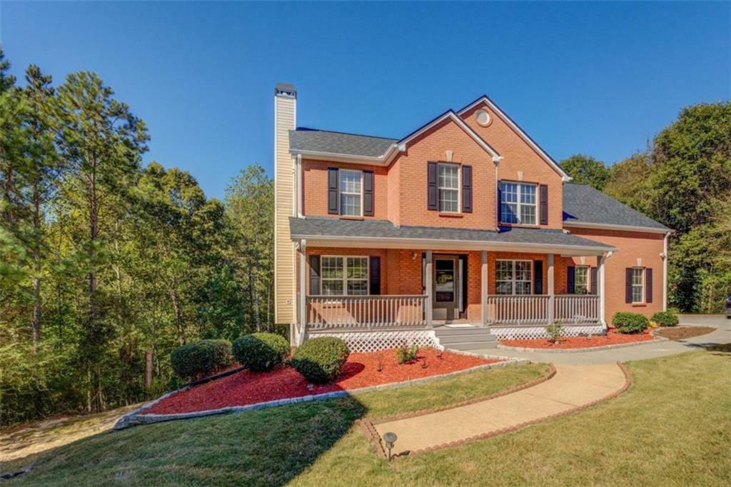 Property Photo: 2436 Green Hollow Court GA 30012