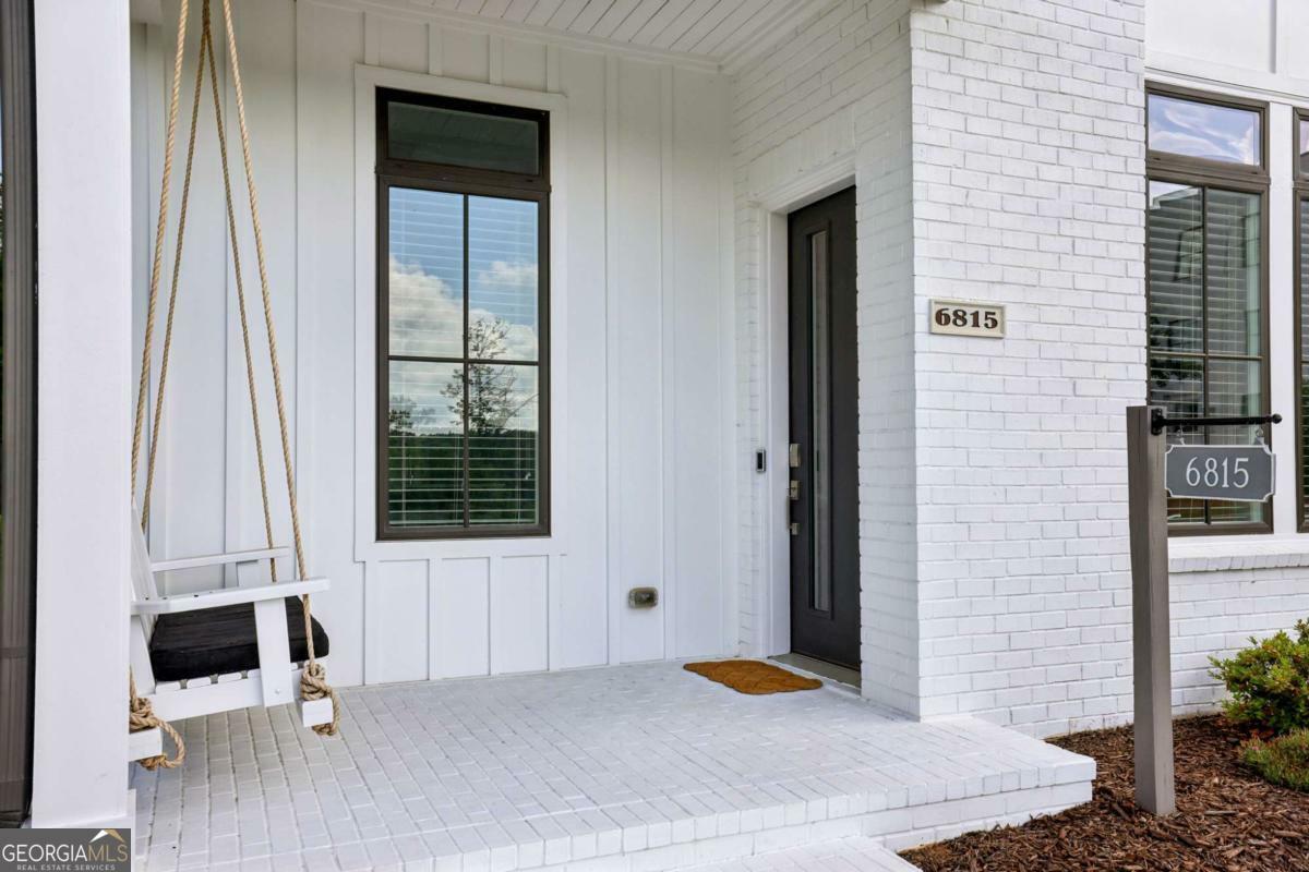 Property Photo: 6815 Halcyon Way GA 30005