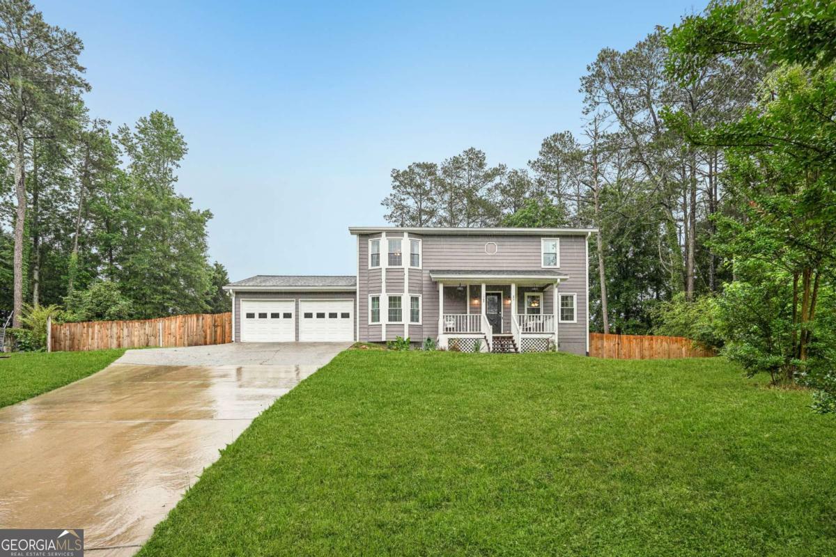 Property Photo: 1752 Shadybrook Court GA 30043